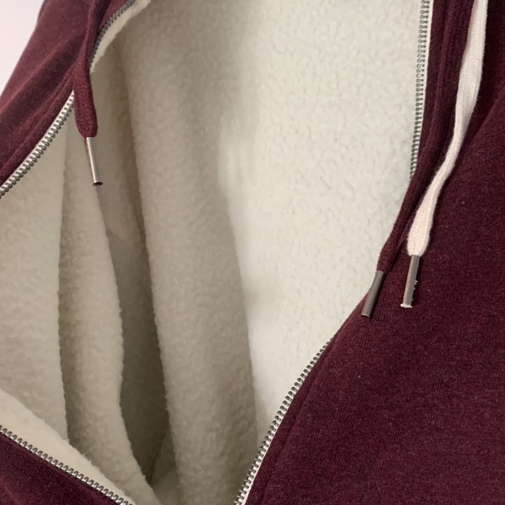 Sherpa lined hooded sweatshirt, new with tags - Picture 3 of 5